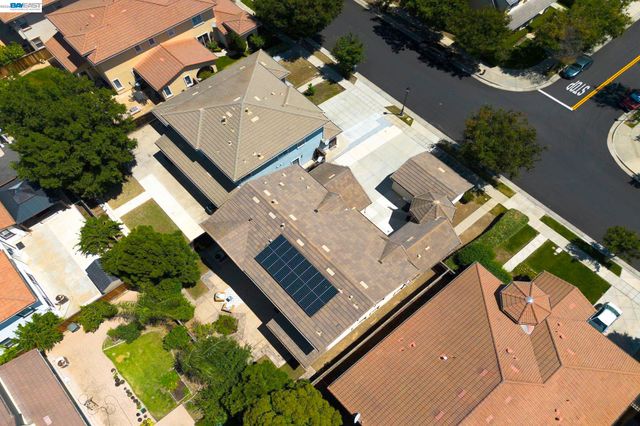 749 Ellerbrook St, Mountain House, CA 95391