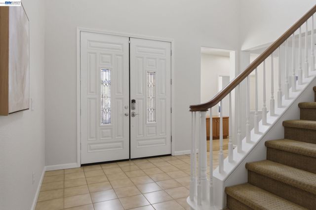 749 Ellerbrook St, Mountain House, CA 95391