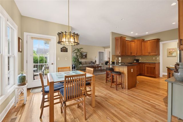 42 Peaceful Harbor Ln, Penfield, NY 14580