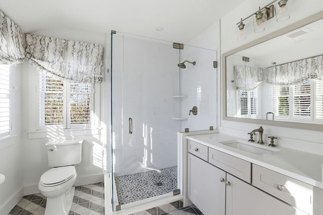 22 Hickorywood, Plymouth, MA 02360