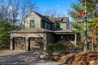 22 Hickorywood, Plymouth, MA 02360