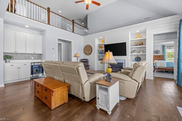 1732 Silverton WAY, Chesapeake, VA 23320