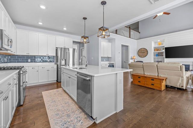 1732 Silverton WAY, Chesapeake, VA 23320