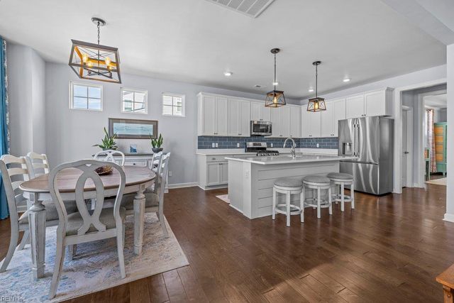 1732 Silverton WAY, Chesapeake, VA 23320