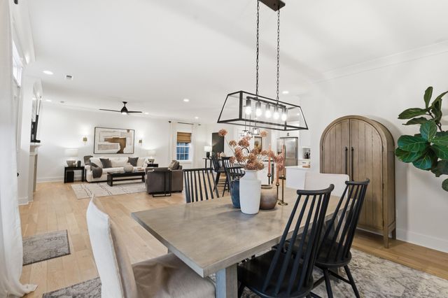 1276 Angus Trail, Lexington, KY 40509