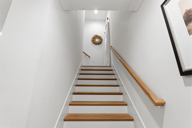 1276 Angus Trail, Lexington, KY 40509