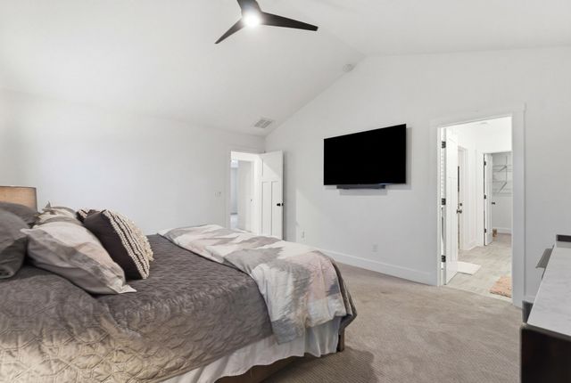 1276 Angus Trail, Lexington, KY 40509