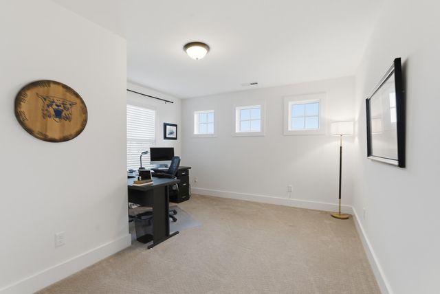 1276 Angus Trail, Lexington, KY 40509