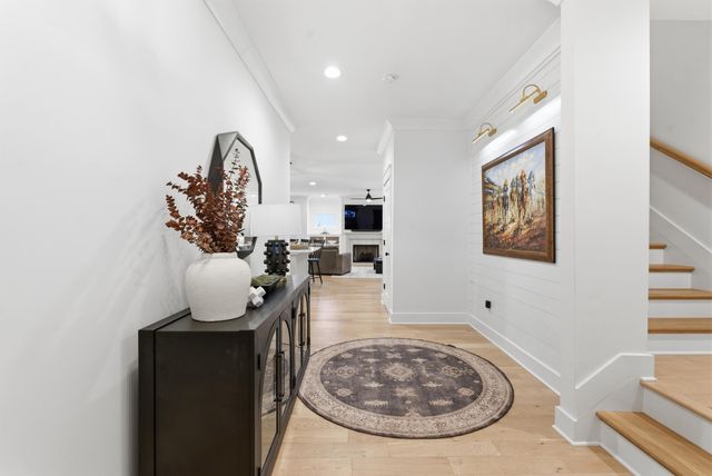 1276 Angus Trail, Lexington, KY 40509