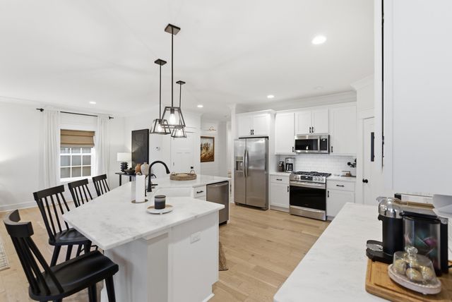 1276 Angus Trail, Lexington, KY 40509