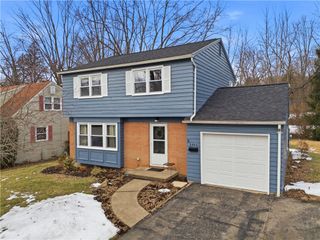 1491 Griswold St, Hermitage, PA 16148