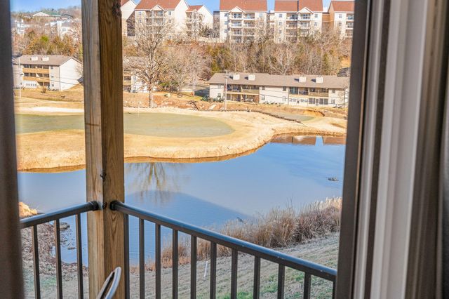 243 Clubhouse Drive Apt 14, Branson, MO 65616