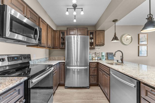 243 Clubhouse Drive Apt 14, Branson, MO 65616