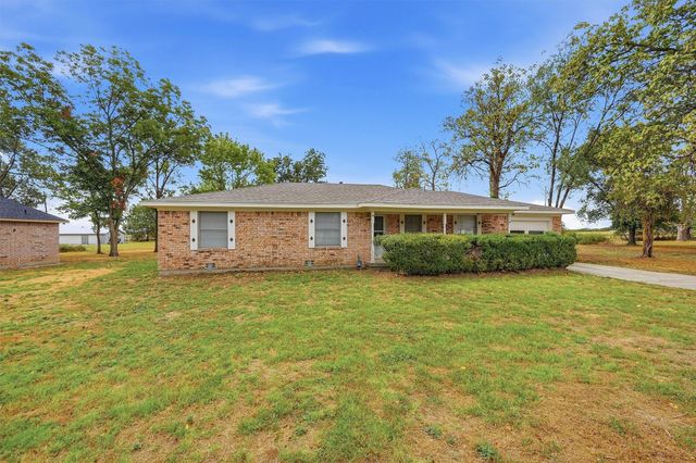400 E Murdock Street, Collinsville, TX 76233