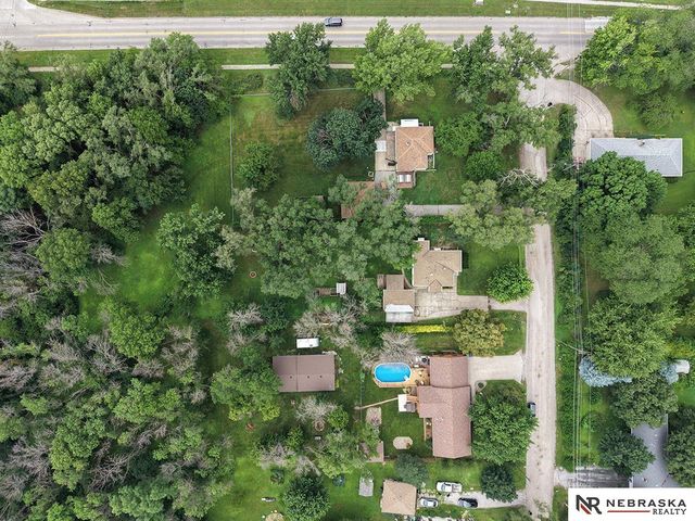 5931 Whitmore Street, Omaha, NE 68152