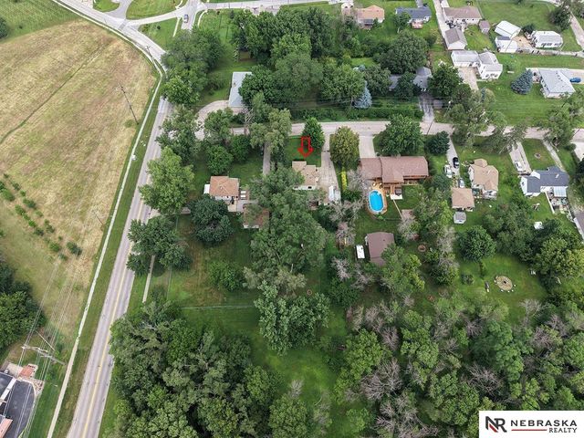 5931 Whitmore Street, Omaha, NE 68152