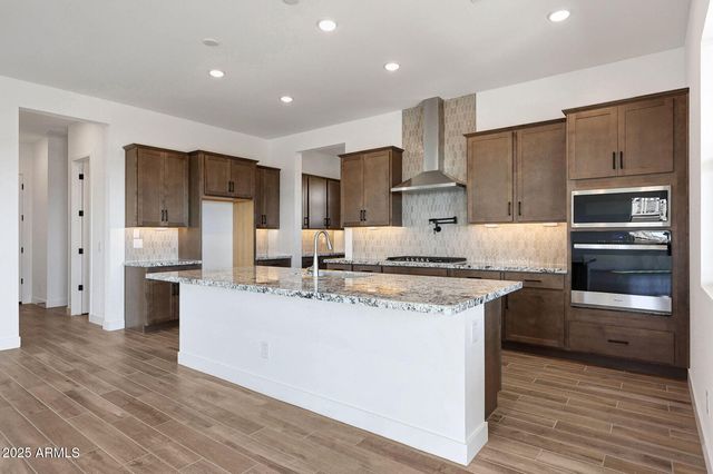 14833 W LARIAT Lane, Surprise, AZ 85387