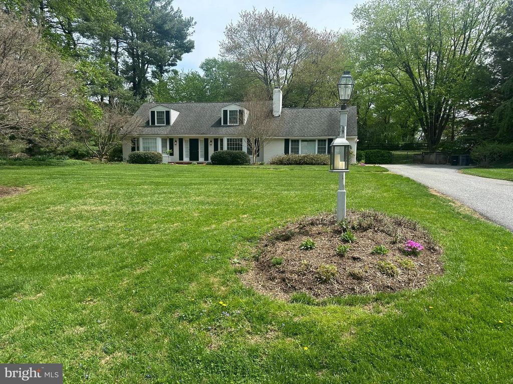 Image 2 of property listing at 12007 BOXER HILL RD, Cockeysville, MD 21030