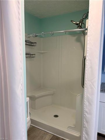 1530 Morgan DR, Hampton, VA 23663