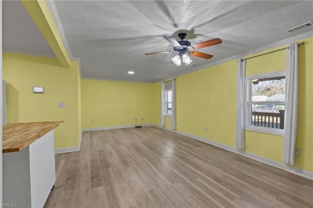 1530 Morgan DR, Hampton, VA 23663