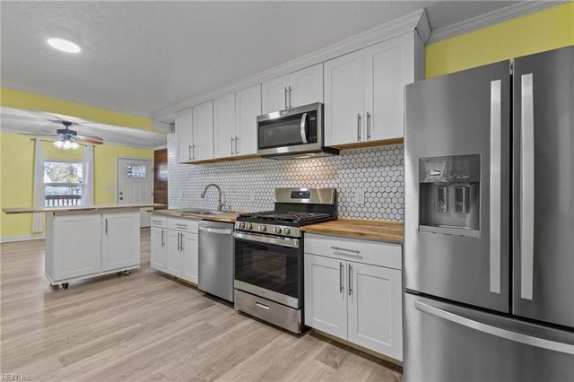 1530 Morgan DR, Hampton, VA 23663