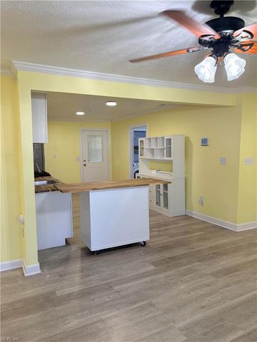 1530 Morgan DR, Hampton, VA 23663