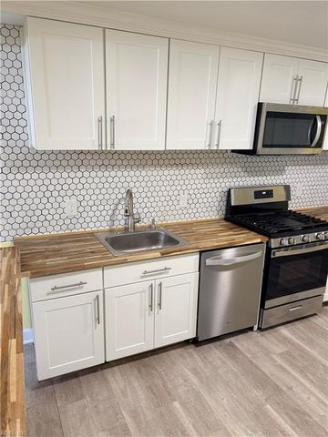 1530 Morgan DR, Hampton, VA 23663