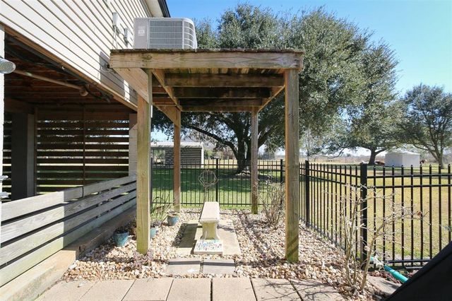 118 Briar Lane, Lake Charles, LA 70607