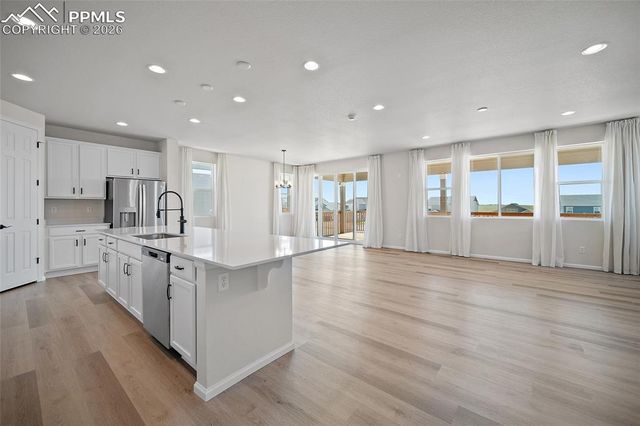 5745 Mammoth Lane, Colorado Springs, CO 90827