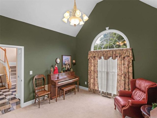 1302 Chester Place, Mcdonough, GA 30252