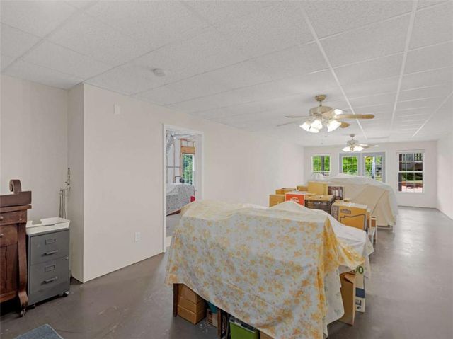 1302 Chester Place, Mcdonough, GA 30252
