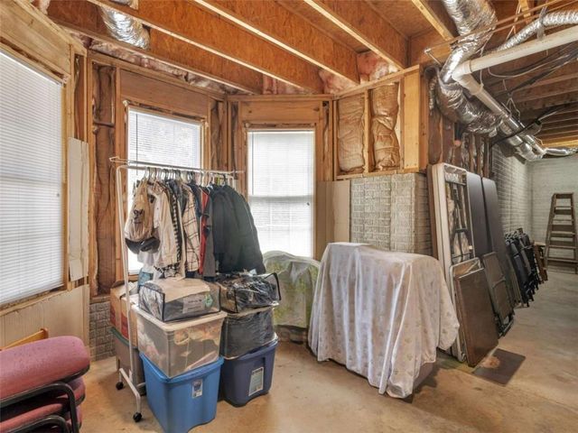 1302 Chester Place, Mcdonough, GA 30252