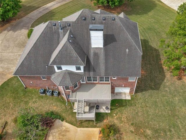 1302 Chester Place, Mcdonough, GA 30252