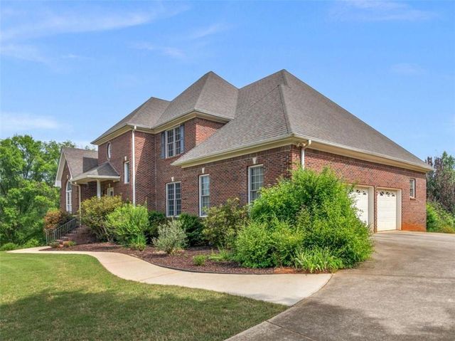 1302 Chester Place, Mcdonough, GA 30252