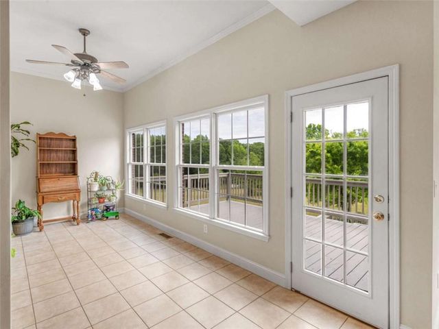 1302 Chester Place, Mcdonough, GA 30252