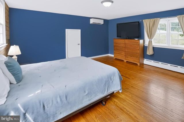 2 BINGAMAN RD, Reading, PA 19606