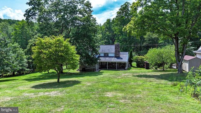 2 BINGAMAN RD, Reading, PA 19606
