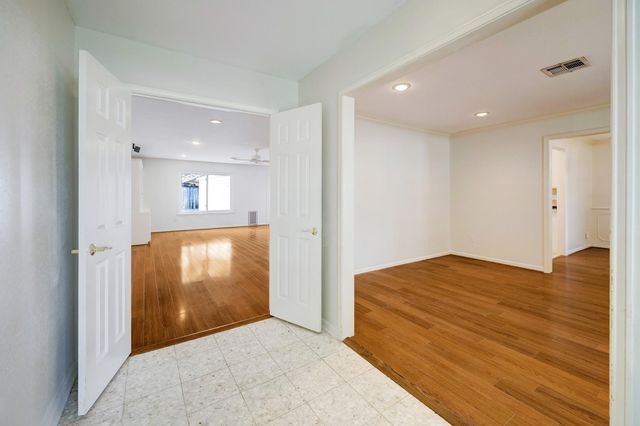 14527 Kellywood Lane, Houston, TX 77079
