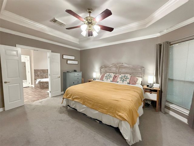 105 Thyme Trail, Lake Jackson, TX 77566