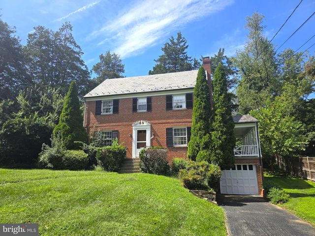 9422 LOCUST HILL RD, Bethesda, MD 20814