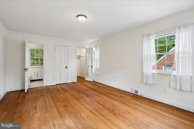 9422 LOCUST HILL RD, Bethesda, MD 20814