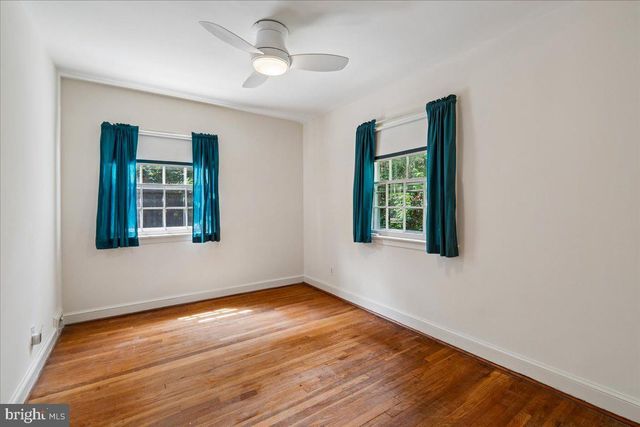 9422 LOCUST HILL RD, Bethesda, MD 20814