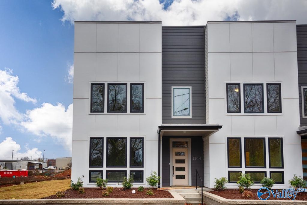 2514 Freeman Road, Huntsville, AL 35805