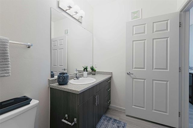 5605 Springdale RD 2-2-2201, Austin, TX 78723