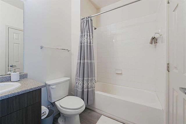 5605 Springdale RD 2-2-2201, Austin, TX 78723