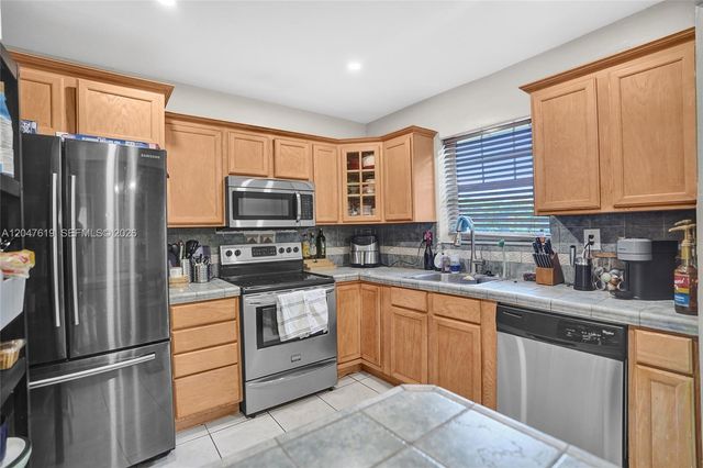 6610 SW 20th Ct, Miramar, FL 33023