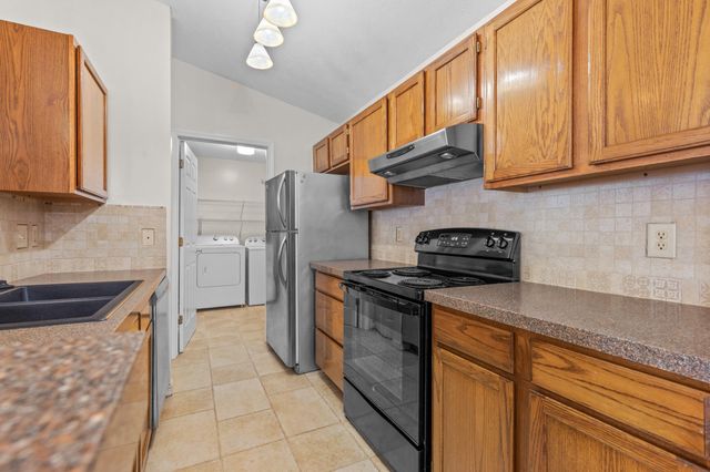 380 Timber Ridge Drive, 11, Wilder, KY 41071