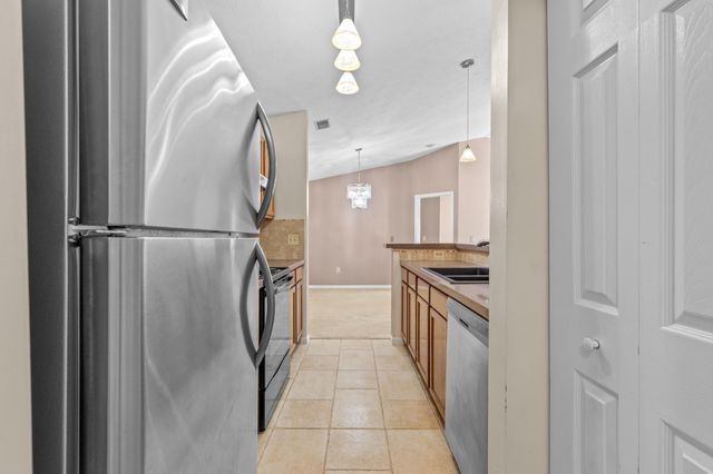 380 Timber Ridge Drive, 11, Wilder, KY 41071