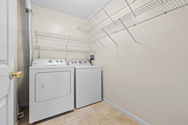 380 Timber Ridge Drive, 11, Wilder, KY 41071