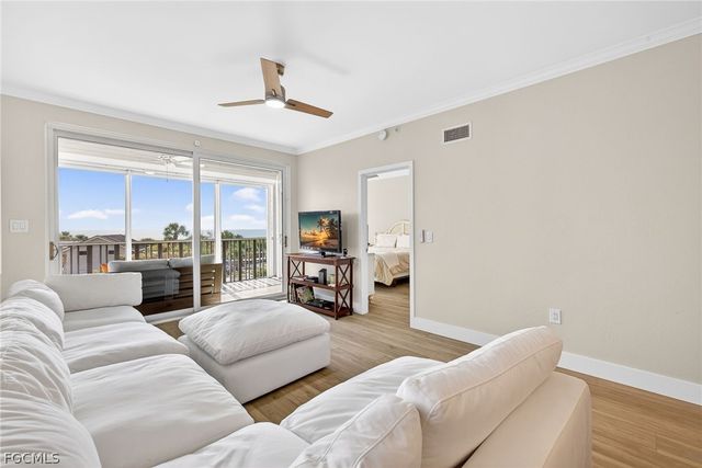 255 Periwinkle WAY 7-A, Sanibel, FL 33957